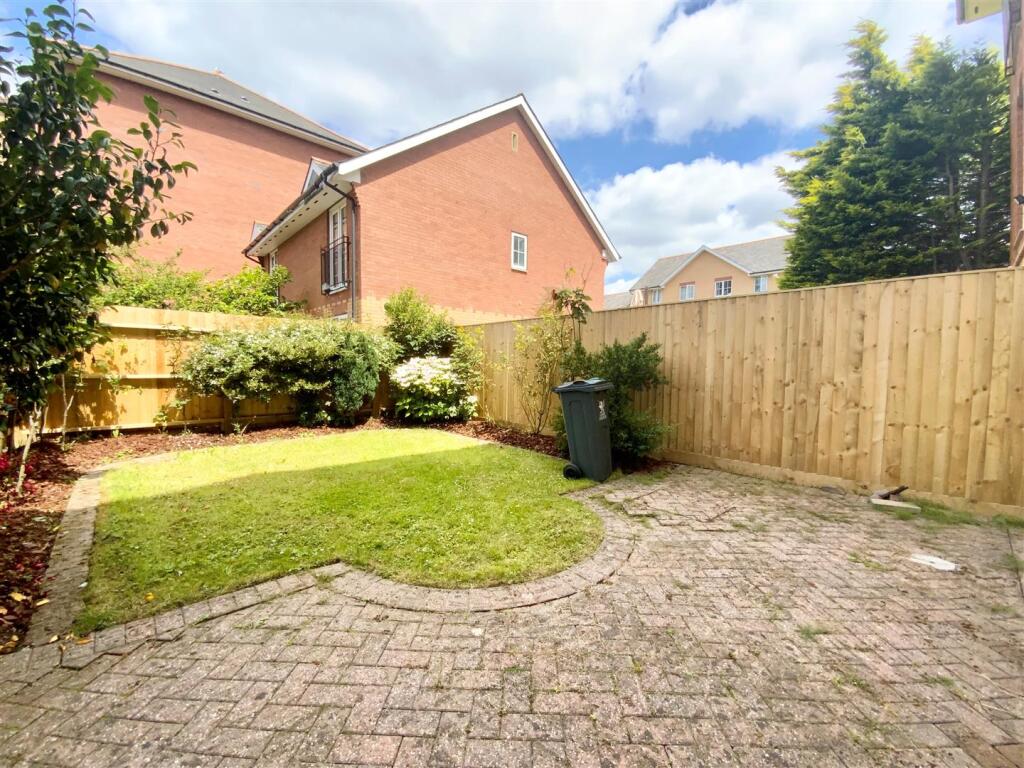 Property photo 11