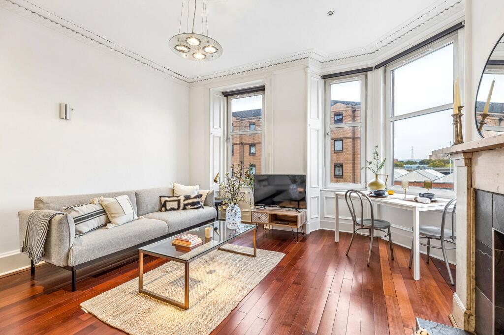 Apartment in Glasgow - View 3