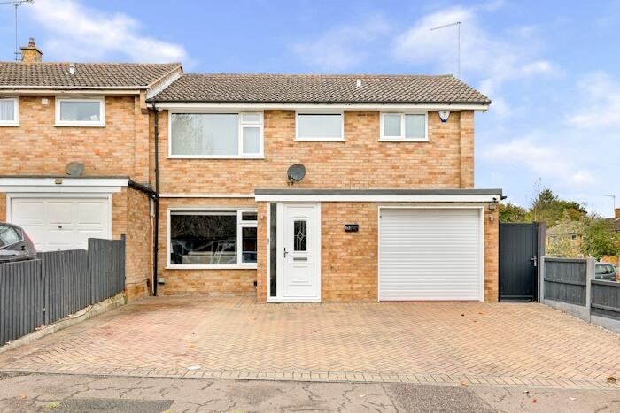 4-bed terraced on Woodland Way, Ongar, CM5, £749,500