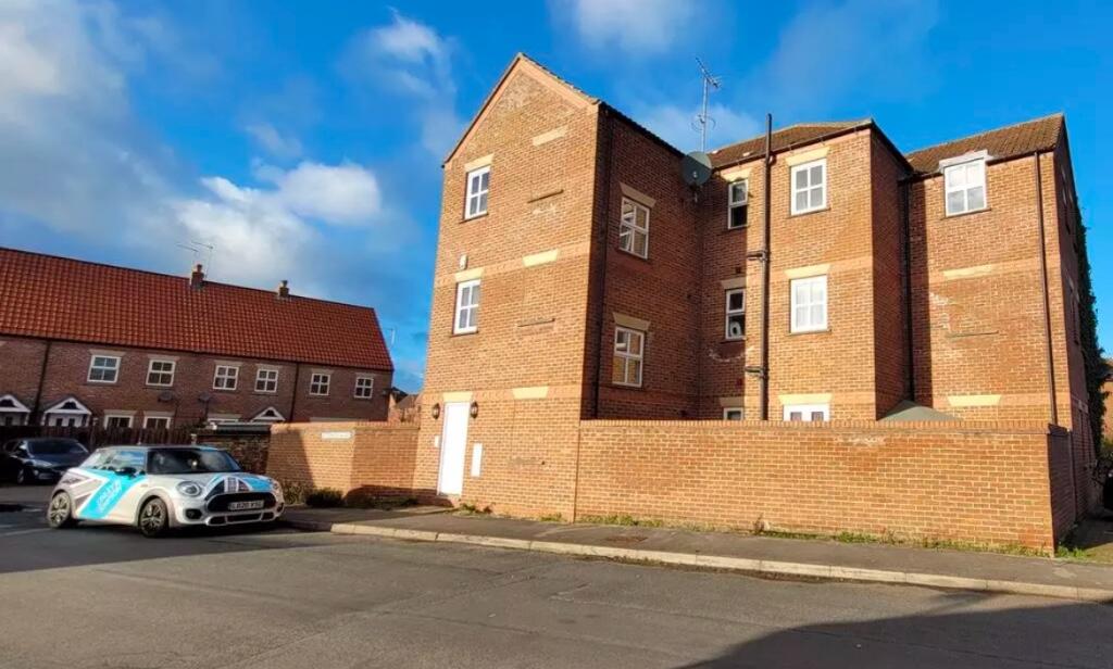 Main image of property: 5 Otterbirch Wharf, Beverley, East Riding Of Yorkshire, HU17