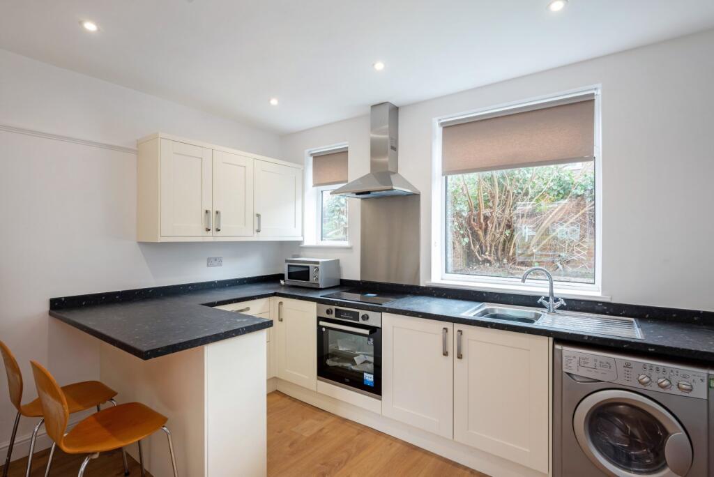 House in York - View 4