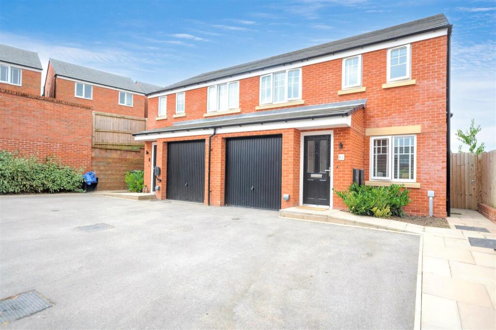 Main image of property: Astral Way, Stone