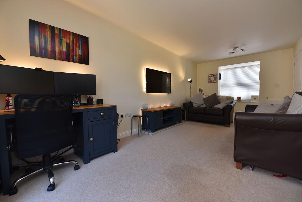 House in Peterborough - View 3