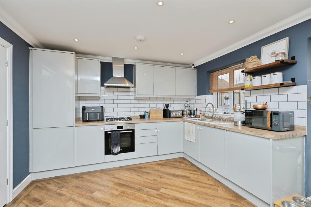 House in Broadland, Horsford - View 4