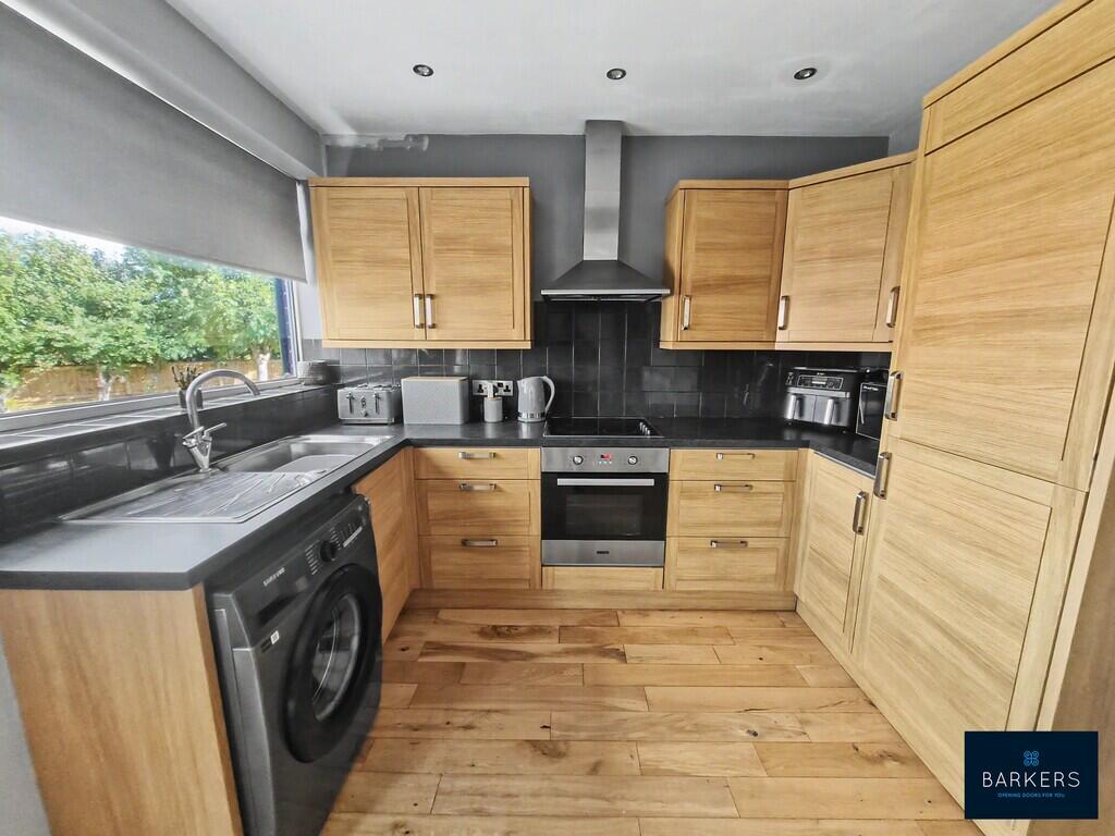 House in Kirklees, West Yorkshire - View 3