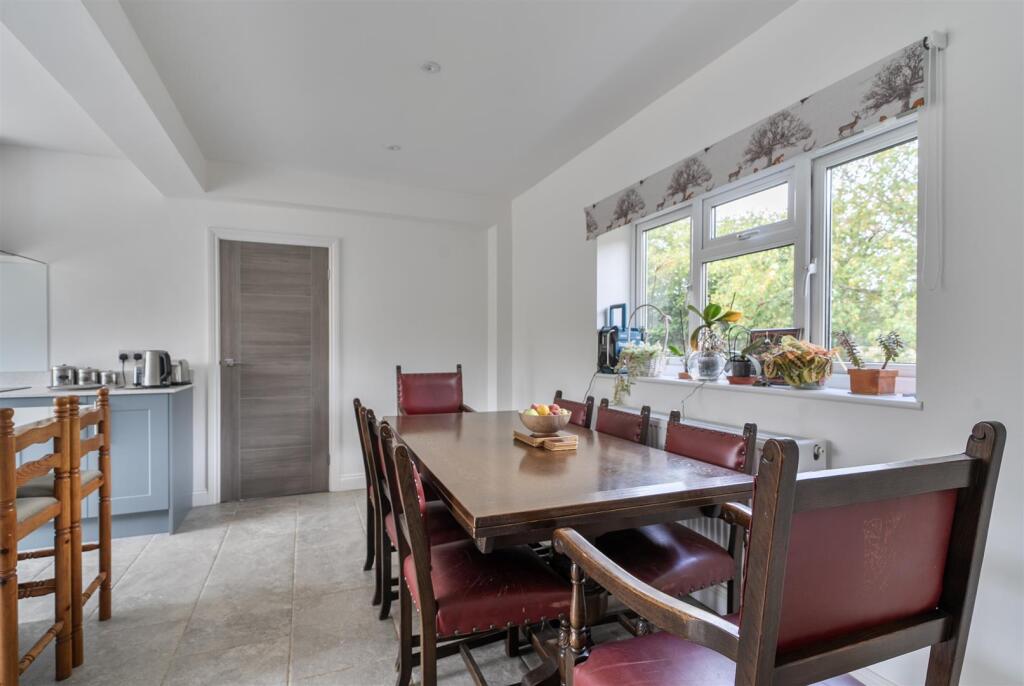 House in Taunton - View 4