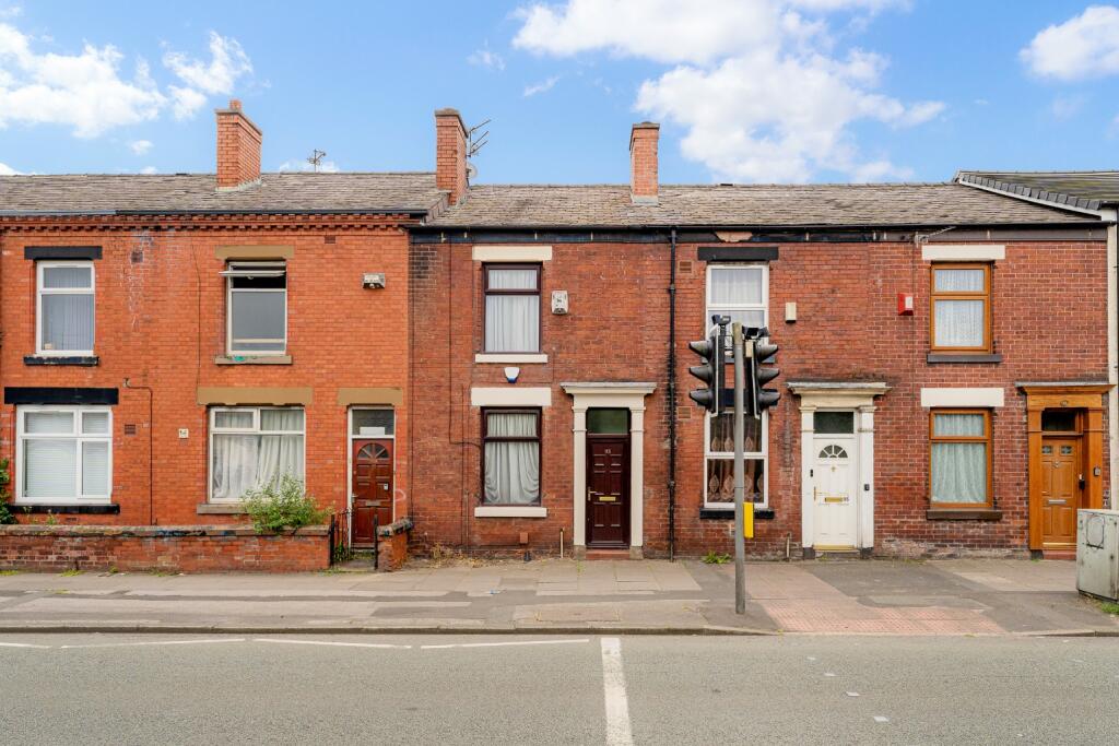 3-bed terraced on Longcauseway, Farnworth, Bolton, Lancashire, BL4, £140,000