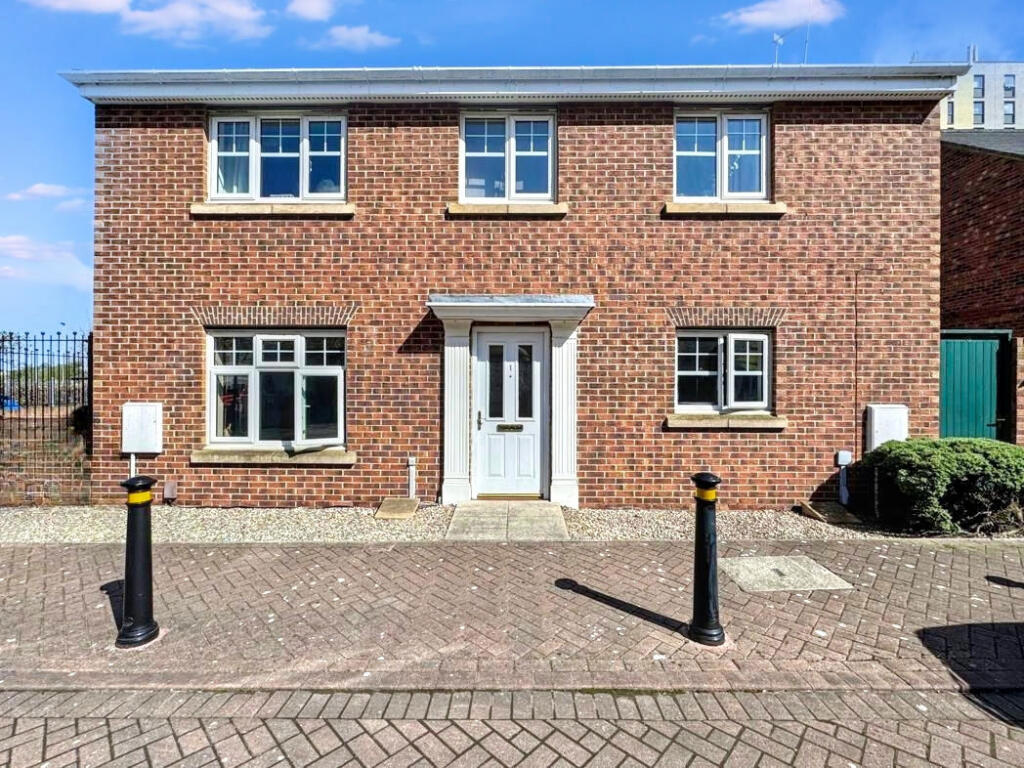 Main image of property: Palmer Walk, Jarrow, Tyne and Wear, NE32 3PT
