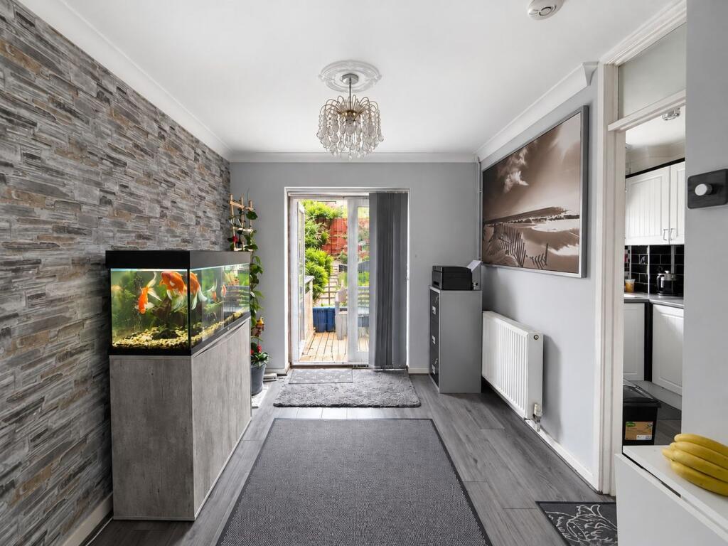 House in Eastbourne, East Sussex - View 4