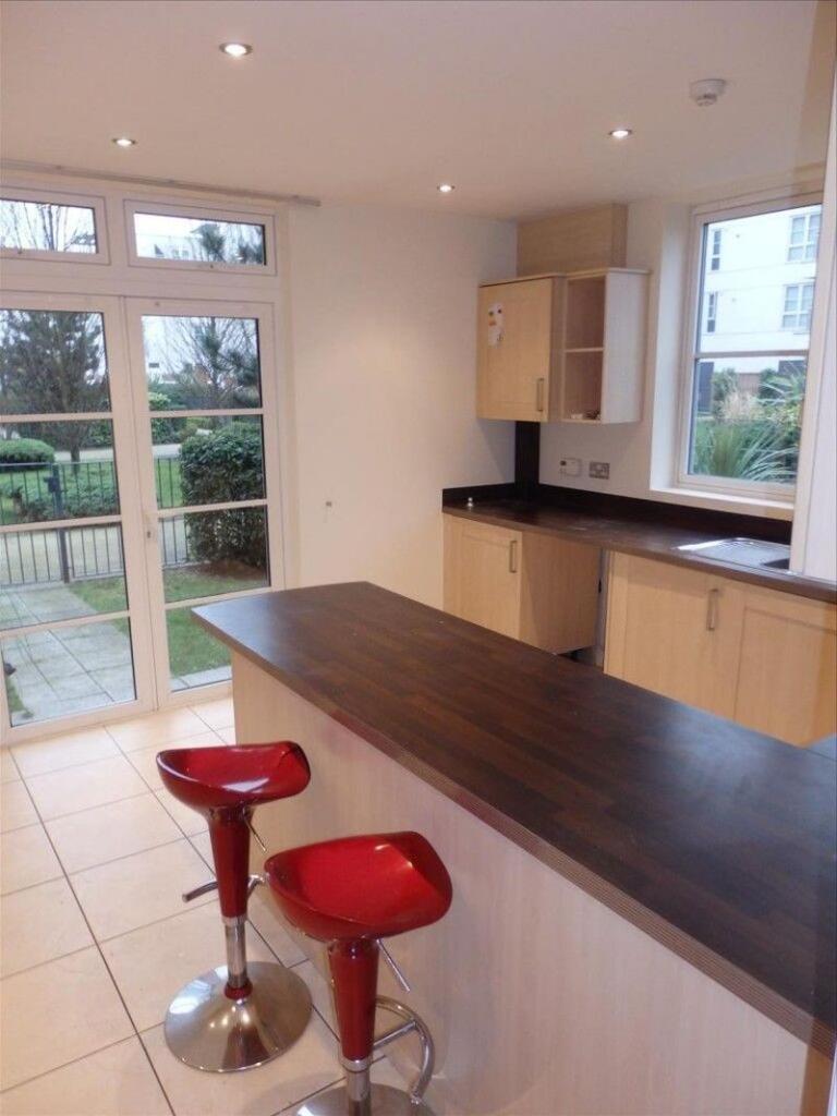Woodford Road, Leicester photo 3