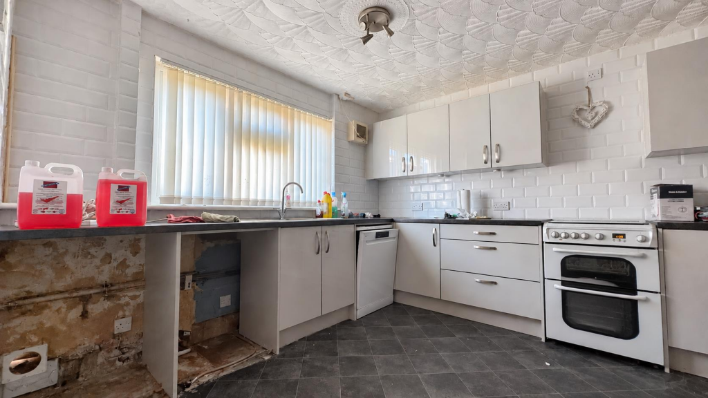 House in Knowsley, Whiston - View 3