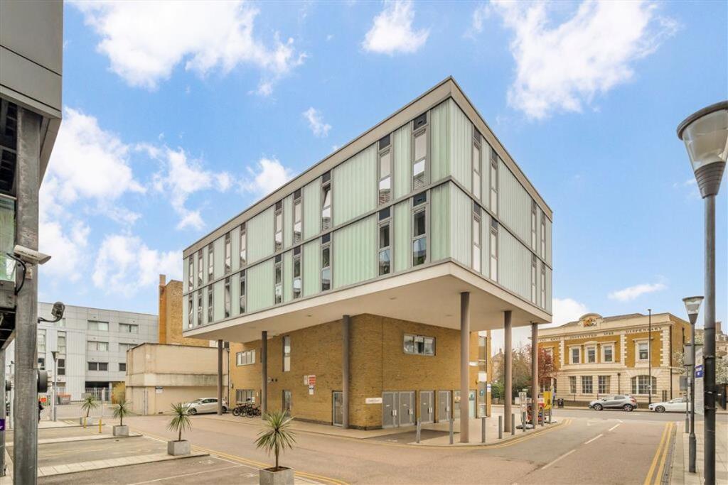 Main image of property: Merryweather Place, Greenwich