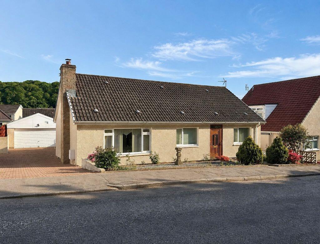 Main image of property: Kilnford Crescent, Dundonald