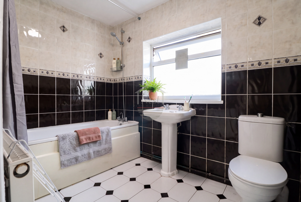 House in Cardiff, Cathays - View 3