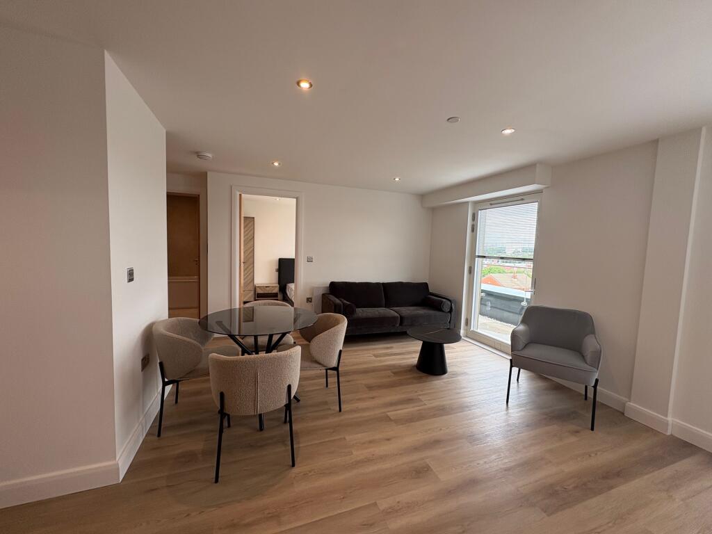 Apartment in Leeds - View 5