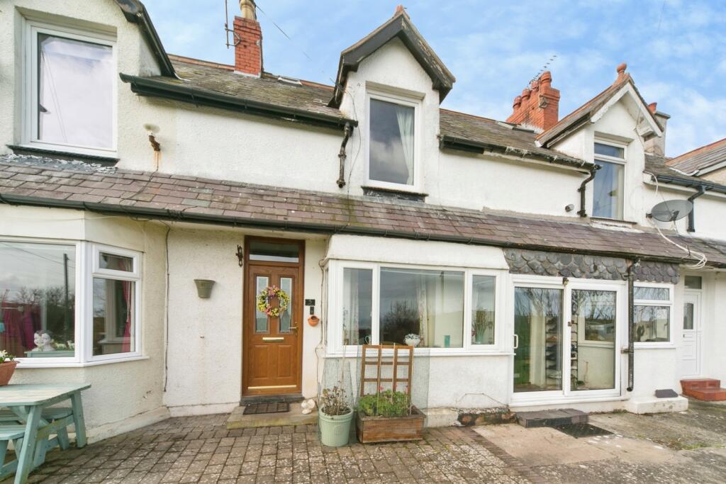 Main image of property: Cyll Terrace, Llandudno, Conwy, LL30