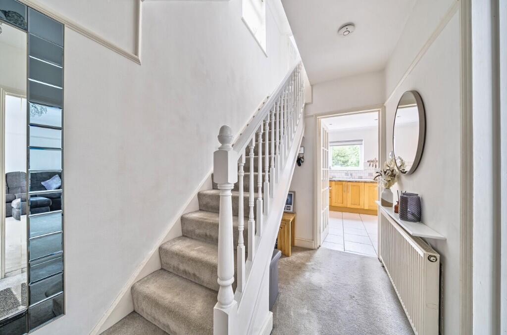 Quendon Drive, Waltham Abbey, Essex, EN9 photo 4