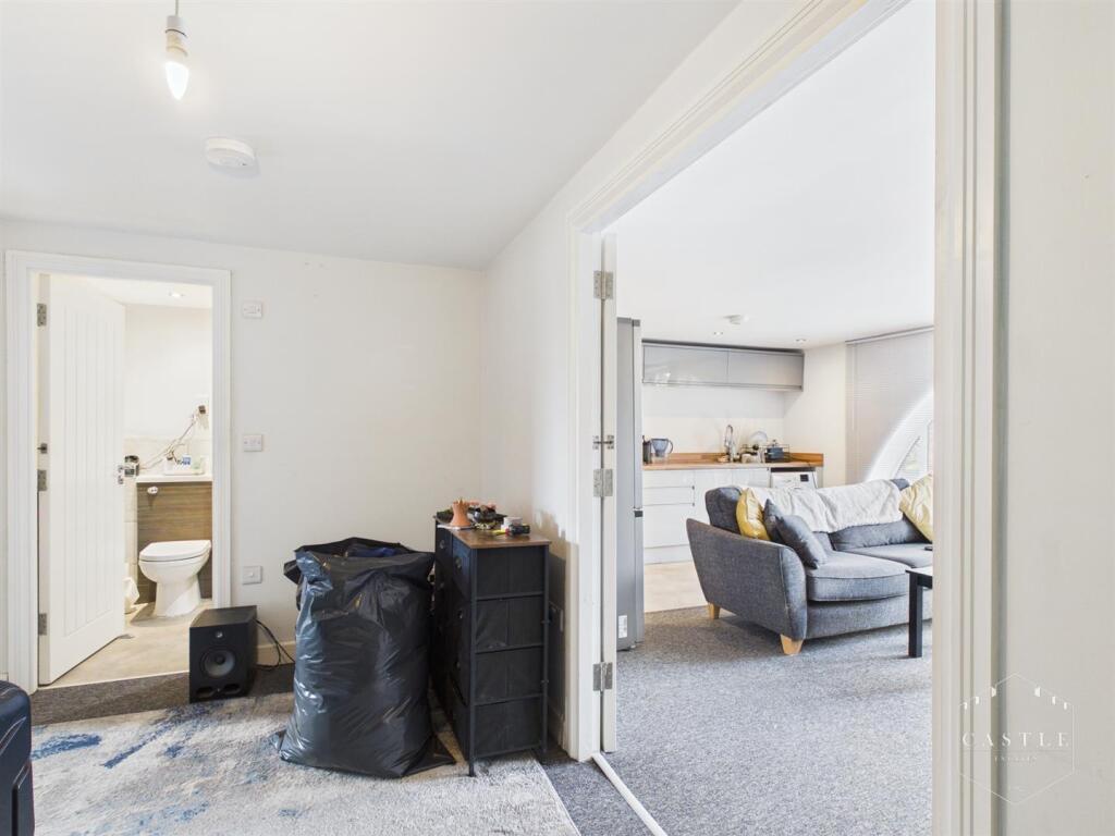 Apartment in Leicester - View 4
