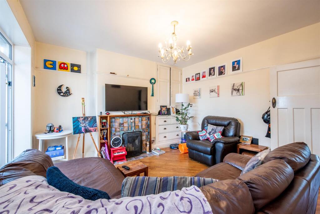 House in South Ribble, Lancashire - More