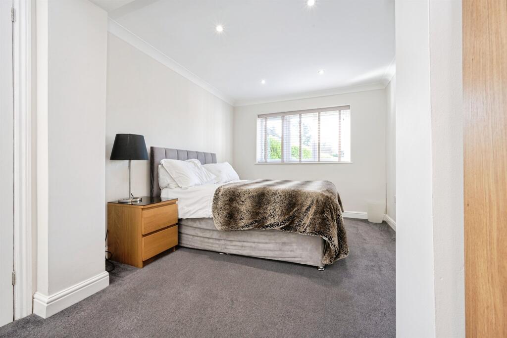 Additional image 14 of Mount Pleasant Lane, Bricket Wood, St. Albans