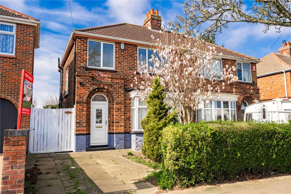 Main image of property: Chelmsford Avenue, Grimsby, Lincolnshire, DN34