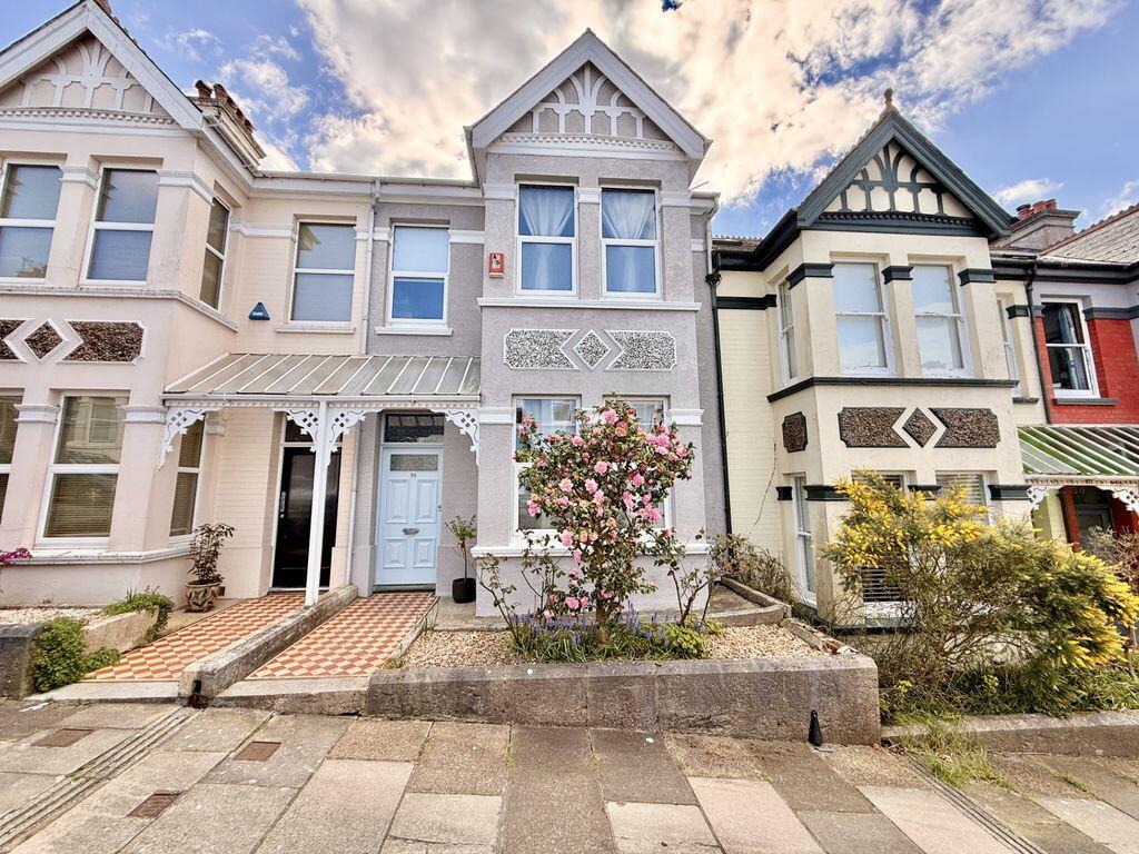Main image of property: Wembury Park Road, Plymouth Fabulous Three bedroom Property in Peverell
