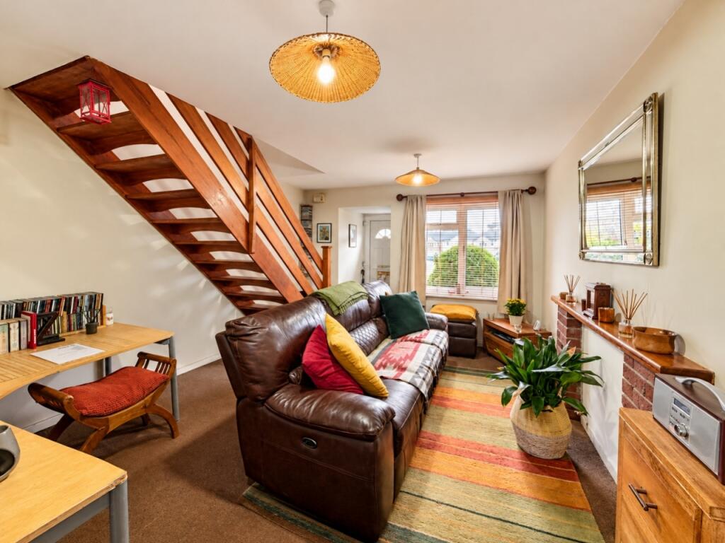 Taverners Close, Willenhall, WV12 photo 2