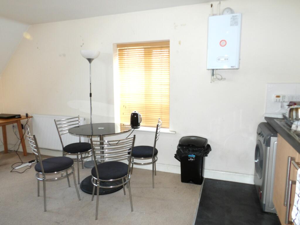 Apartment in Nottingham - View 4