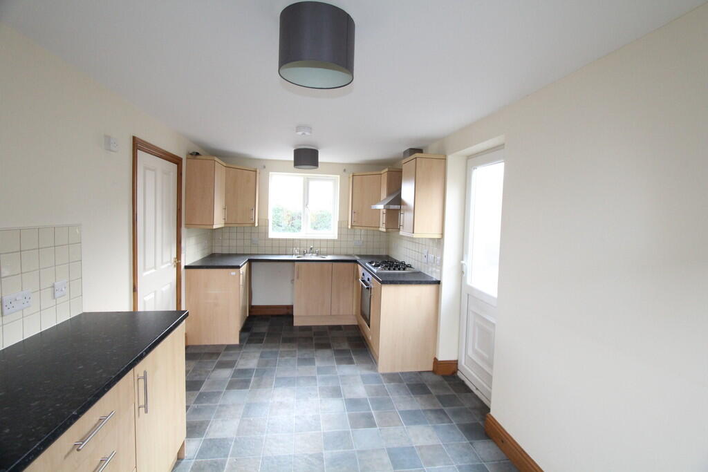 Penygraig Road, Brymbo photo 5