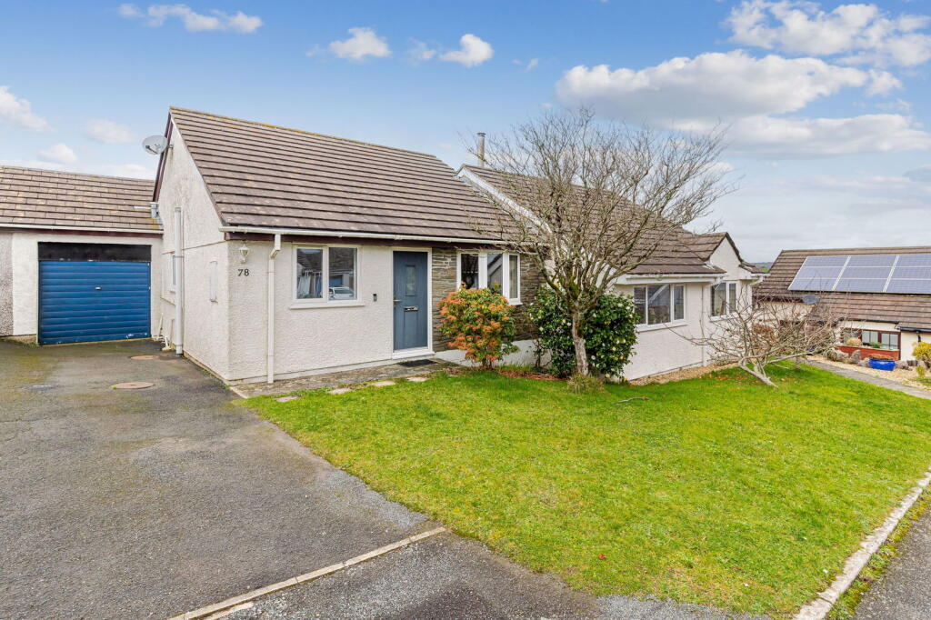 Main image of property: Elmwood Park, Loddiswell, Kingsbridge, TQ7 4SD