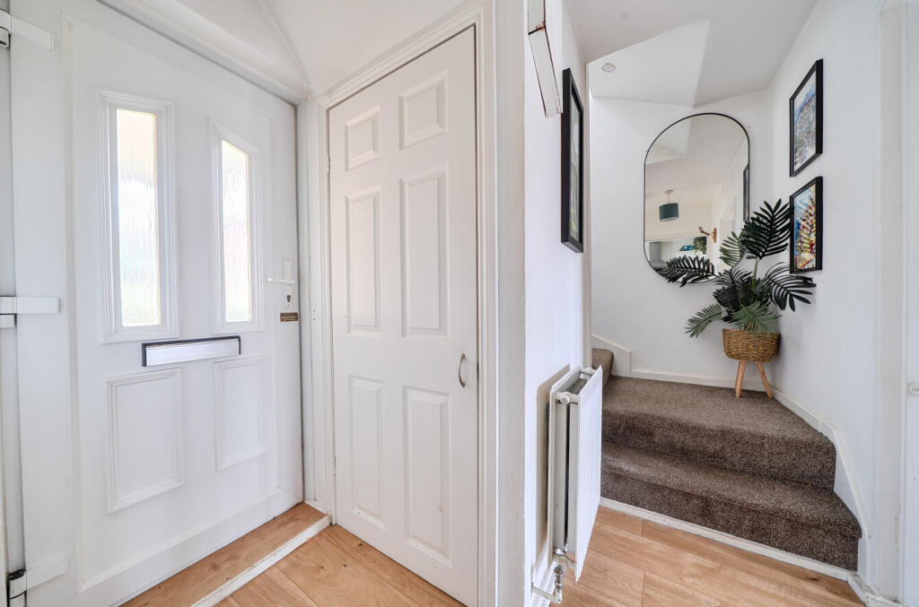 Melchet Road, Harefield, Southampton, Hampshire, SO18 photo 2