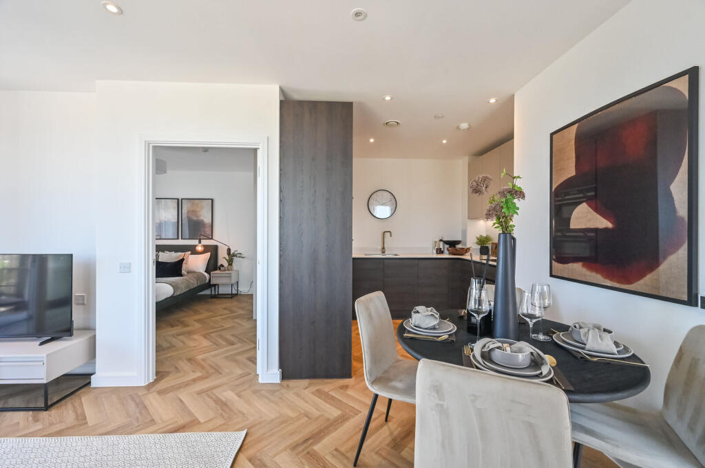 Apartment in London - View 5