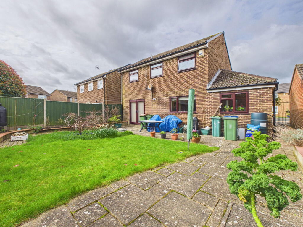 House in Horsham, North Heath, North Horsham - View 2
