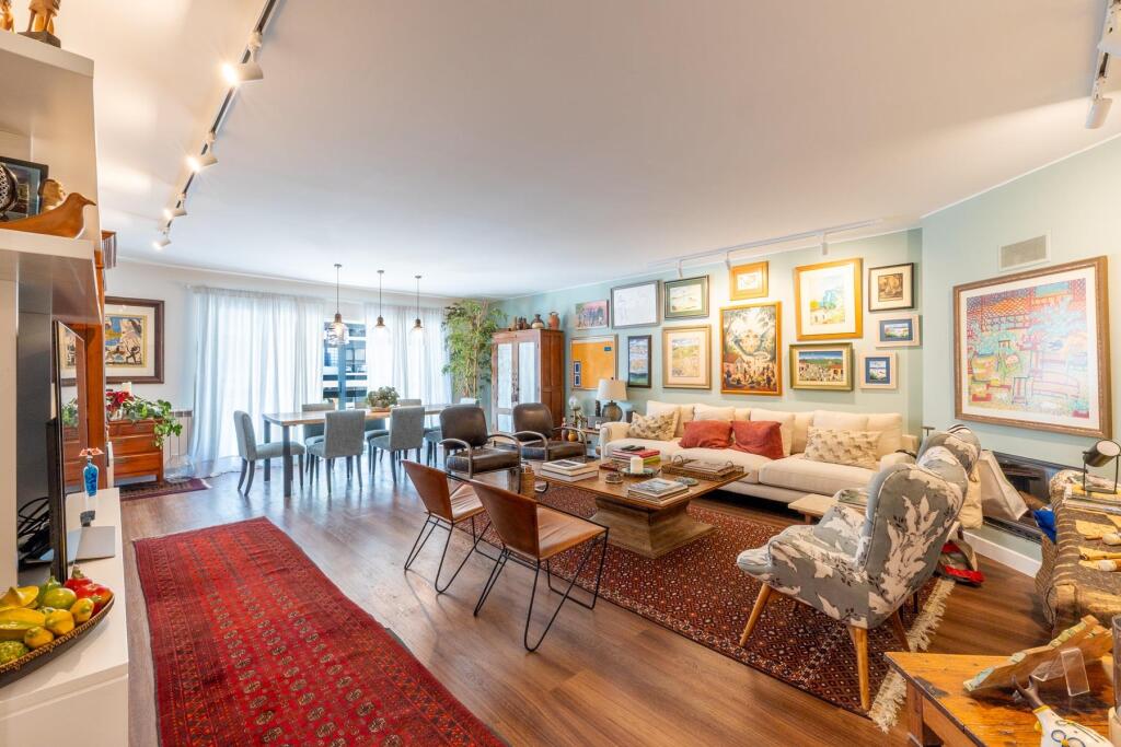 Main image of property: Lisbon, Cascais