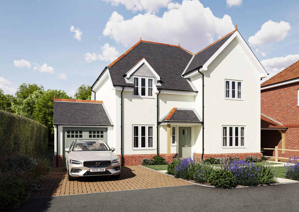 4-bed detached on Sumners Fields, Barns Green, RH13, £785,000