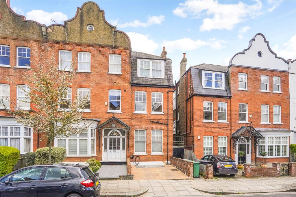 Main image of property: Kidderpore Gardens, London, NW3