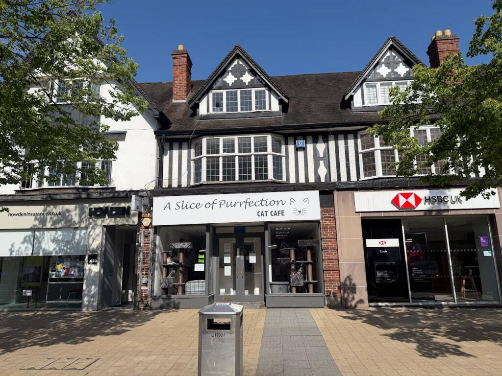 Main image of property: 38 Poplar Road, Solihull, B91 3AB