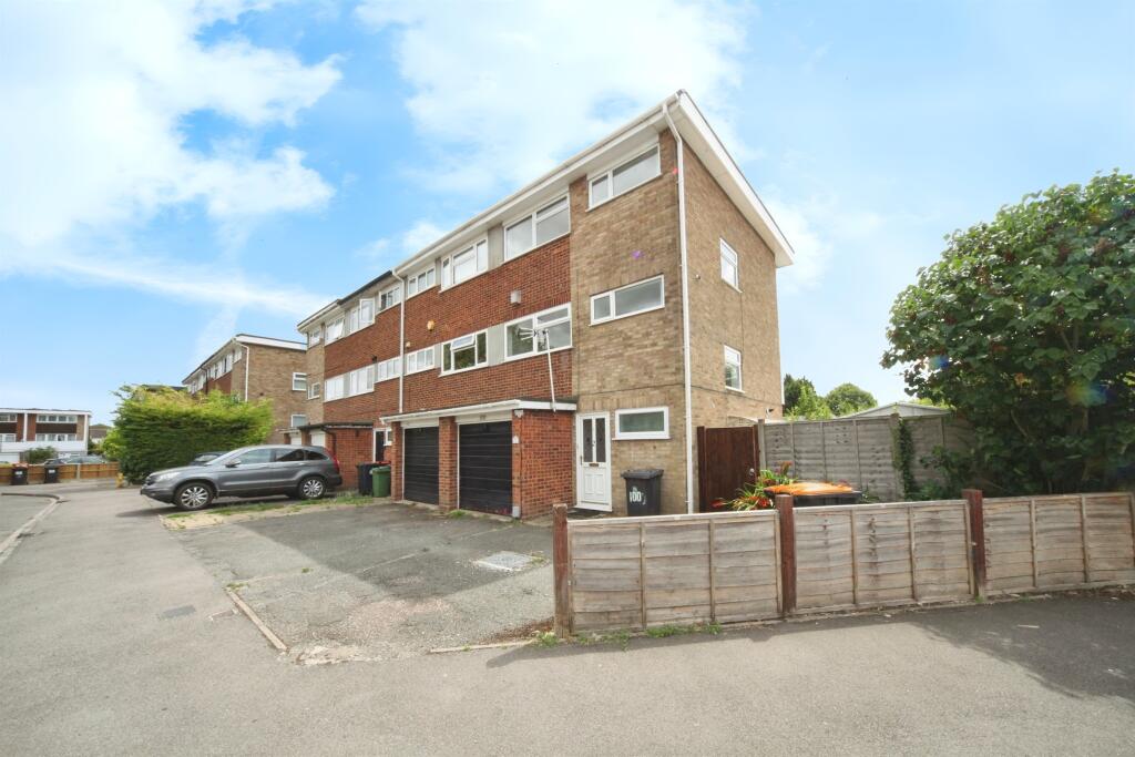 Main image of property: St. Michaels Avenue, Houghton Regis, DUNSTABLE