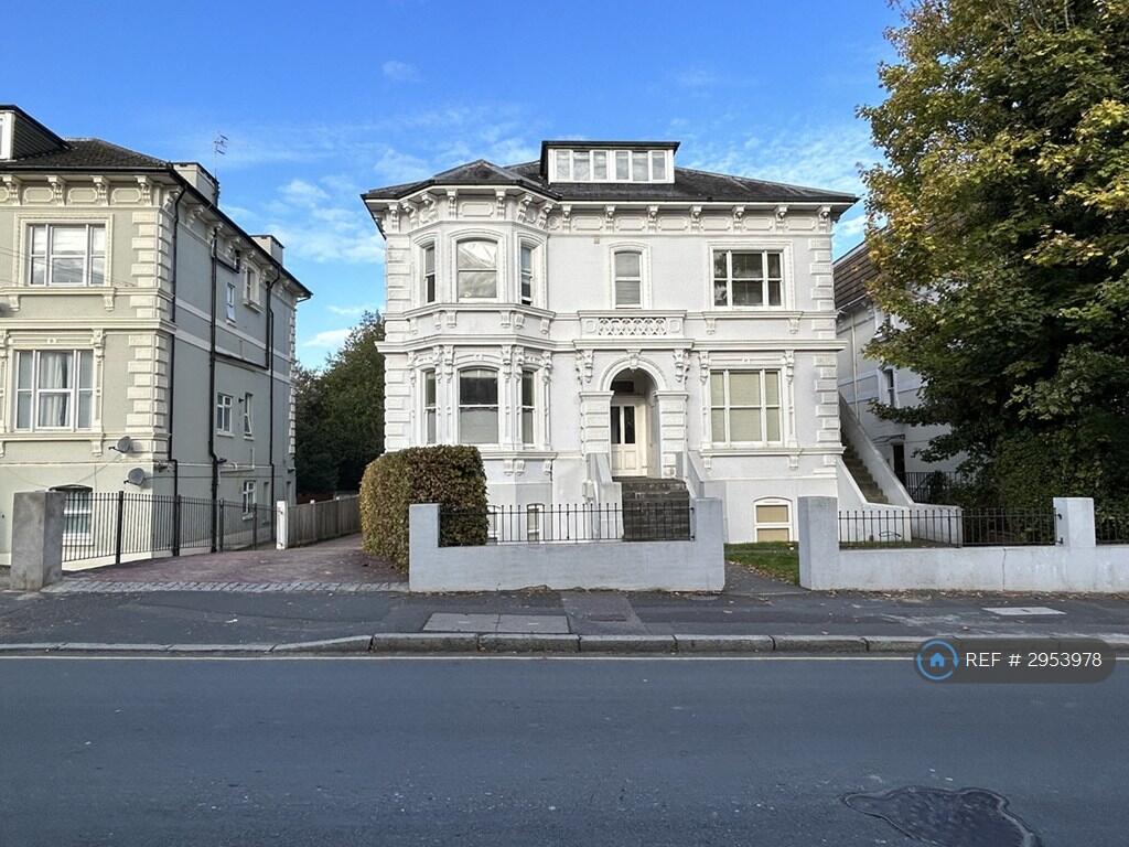 Main image of property: Upper Grosvenor Rd, Tunbridge Wells, TN1