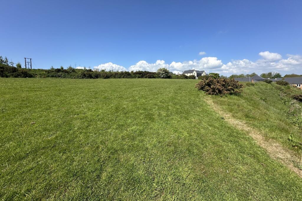 Bickland View, Falmouth, TR11 image 3