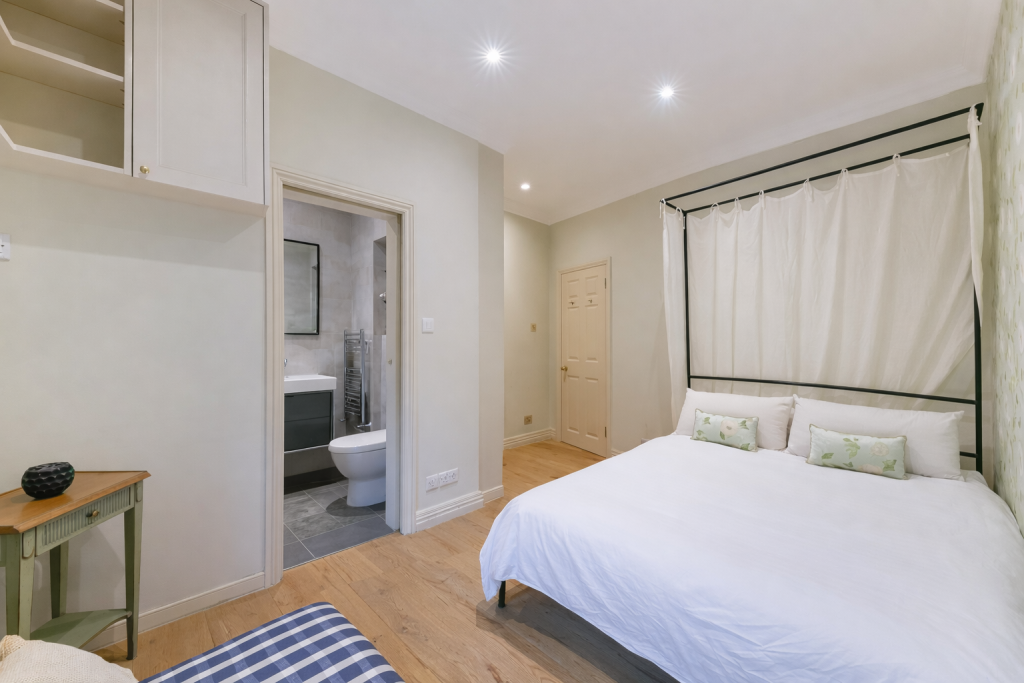 3 bedroom flat for rent