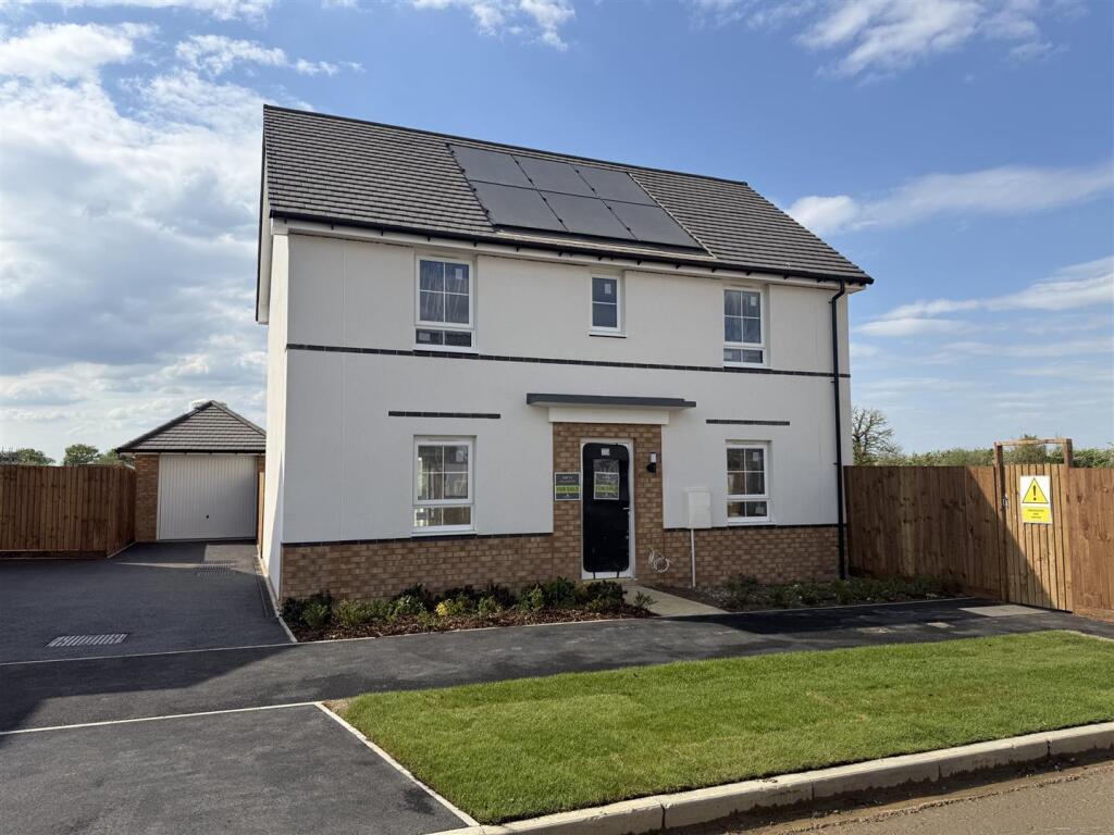 Main image of property: Off Banbury Road, Upper Lighthorne, Leamington Spa *  PERFECT FOR JAGUAR LAND ROVER *
