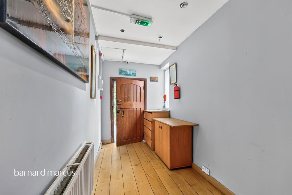 House in London - More