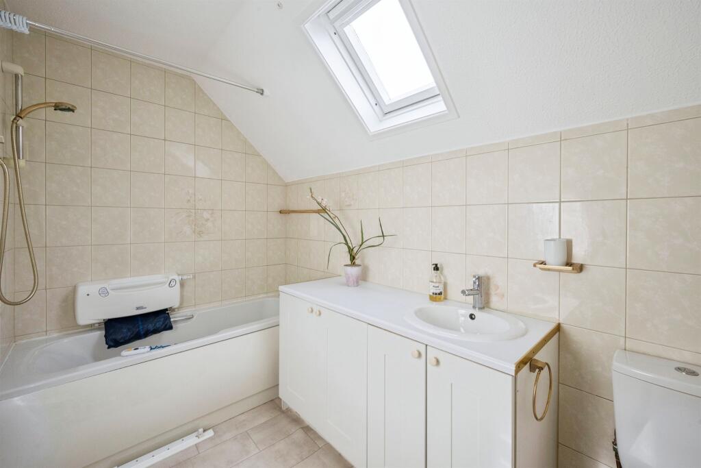 House in Sheffield - View 3