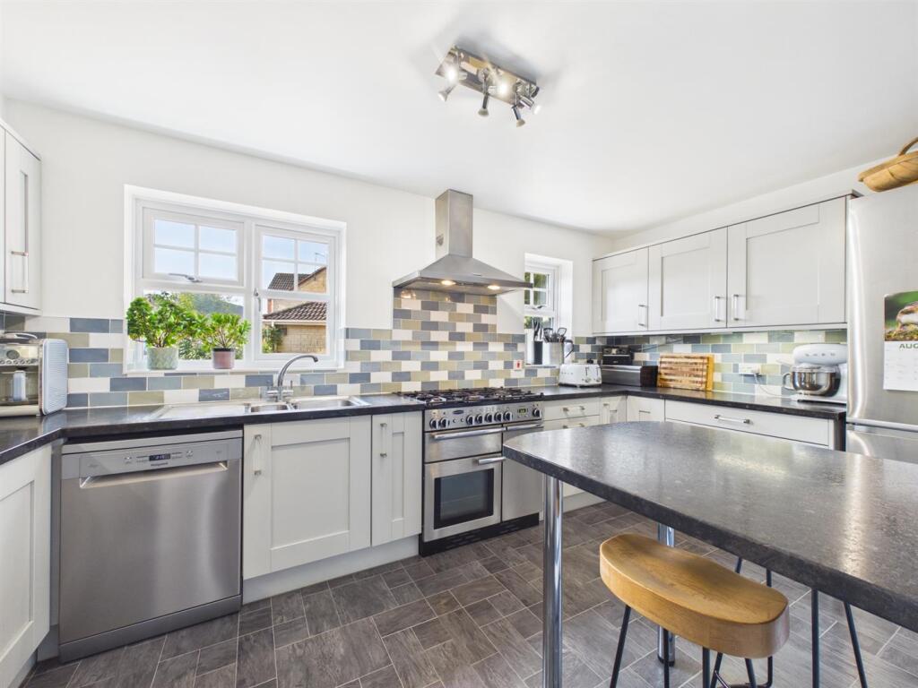 House in Chippenham, Wiltshire - More