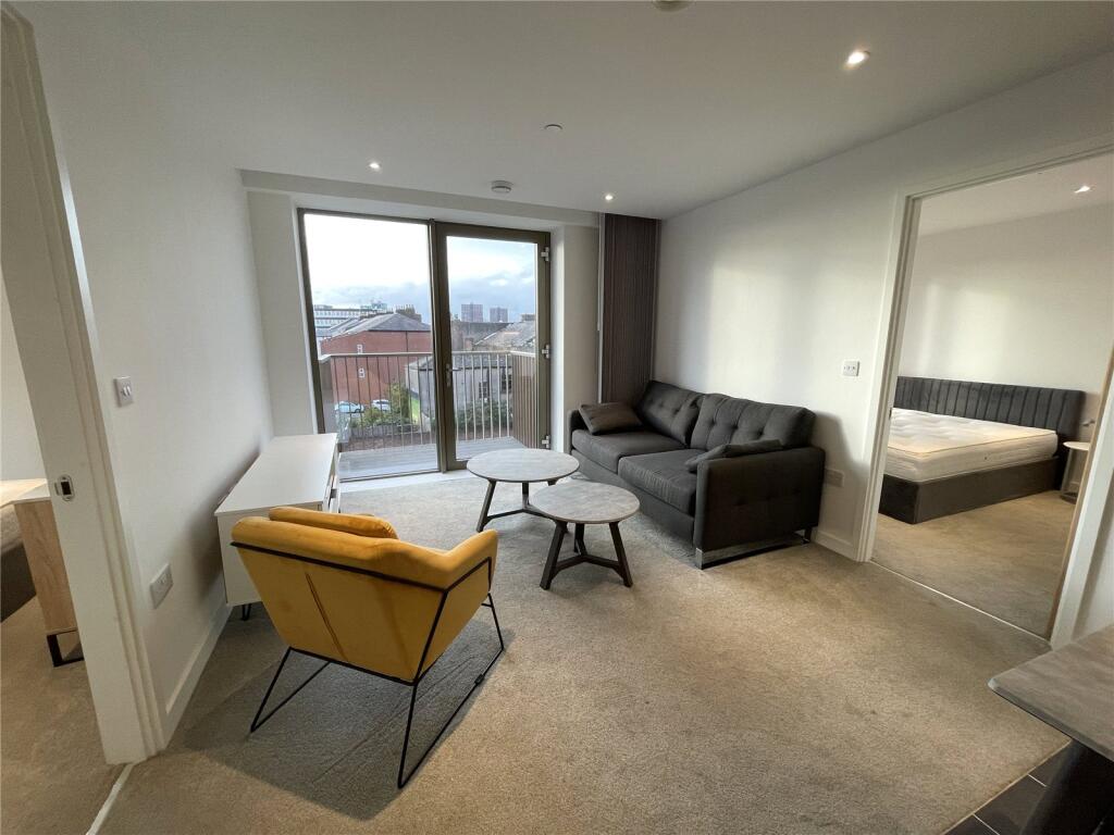 Apartment in Manchester - View 4
