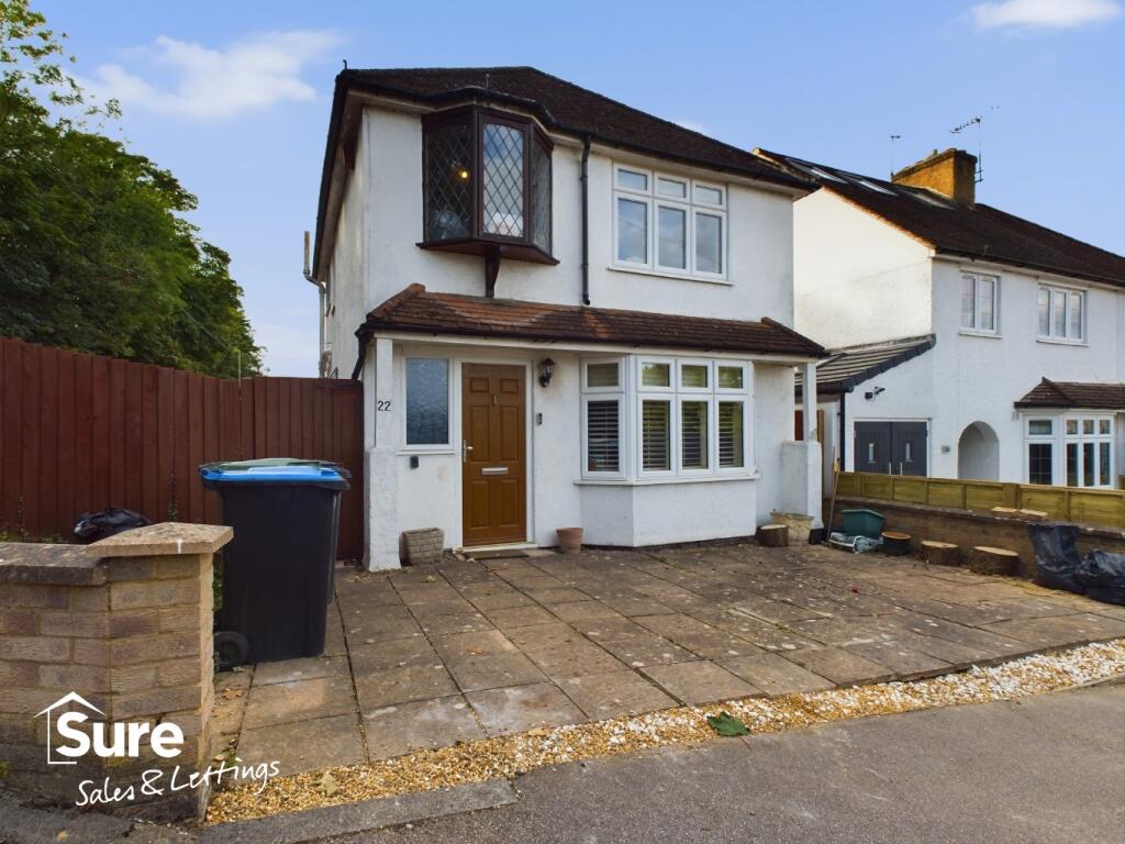 Main image of property: Stratford Way, Hemel Hempstead, Hertfordshire, HP3 9AS