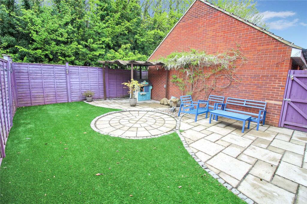 Greycing Street, Swindon, Wiltshire, SN25 photo 4