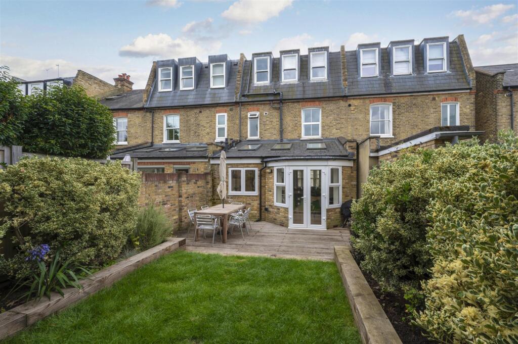 Property photo 8