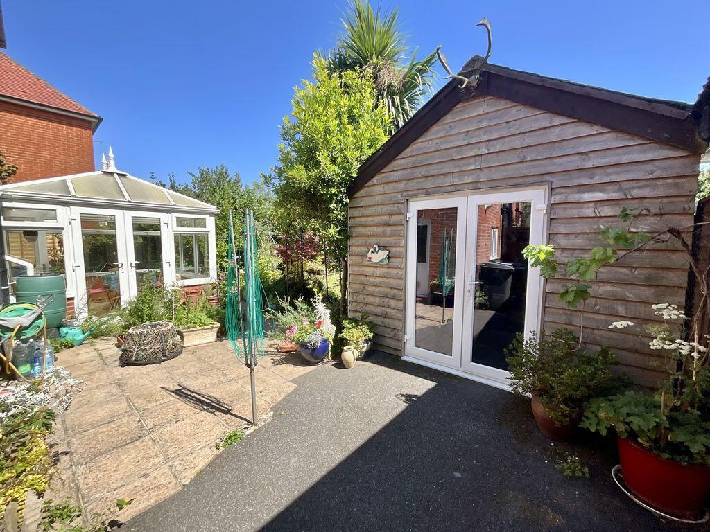 Buchanan Avenue, Bournemouth photo 2